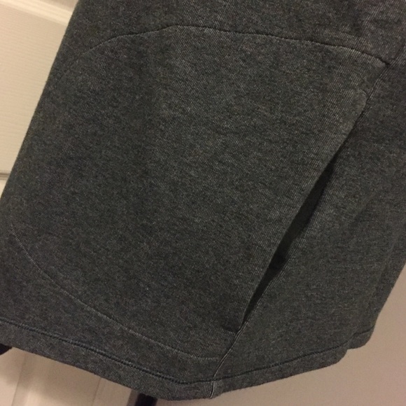 UNDER ARMOUR Open Front Hooded Jacket/Sweatshirt - Picture 8 of 8